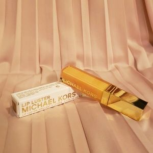 Michael Kors Lip Luster Muse MK Lip Gloss NWT